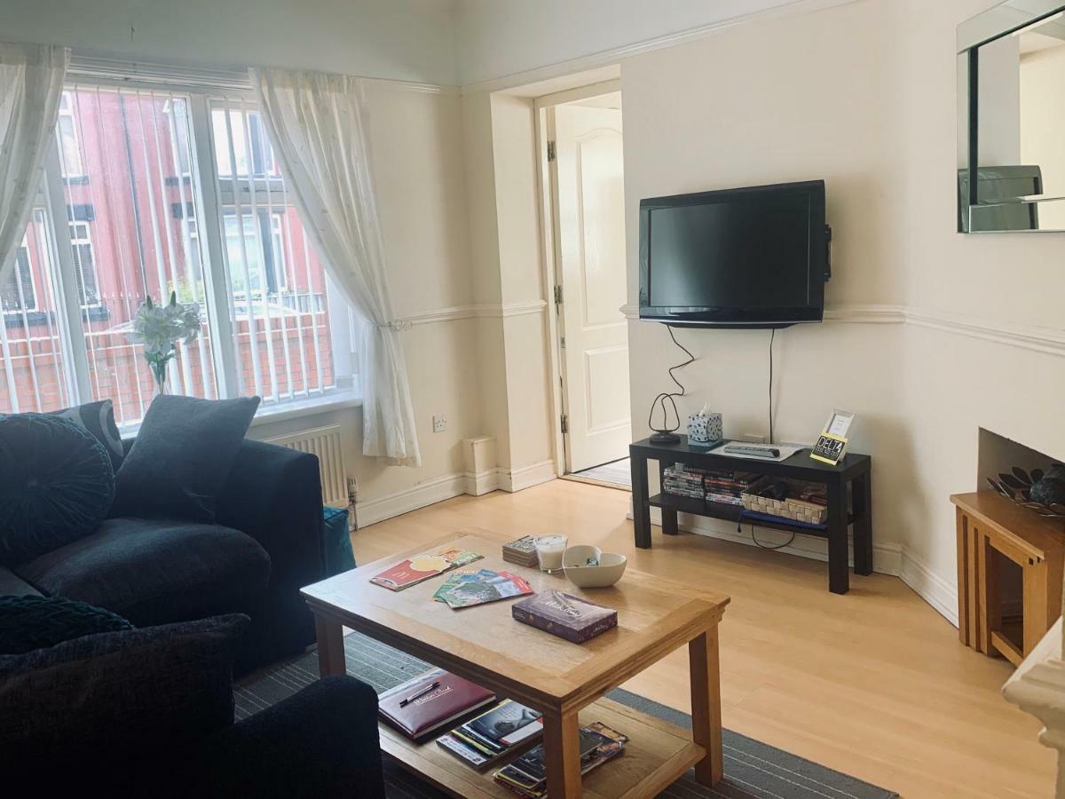 Be My Guest Liverpool - Ground Floor Apartment With Parking Eksteriør bilde